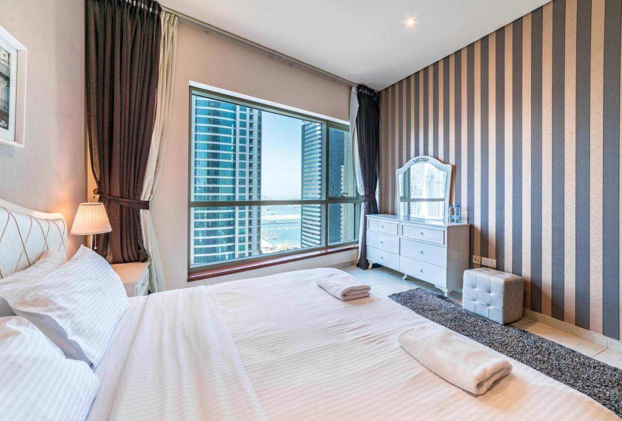 Yanjoon Holiday Homes - Marina Heights Dubaï Extérieur photo